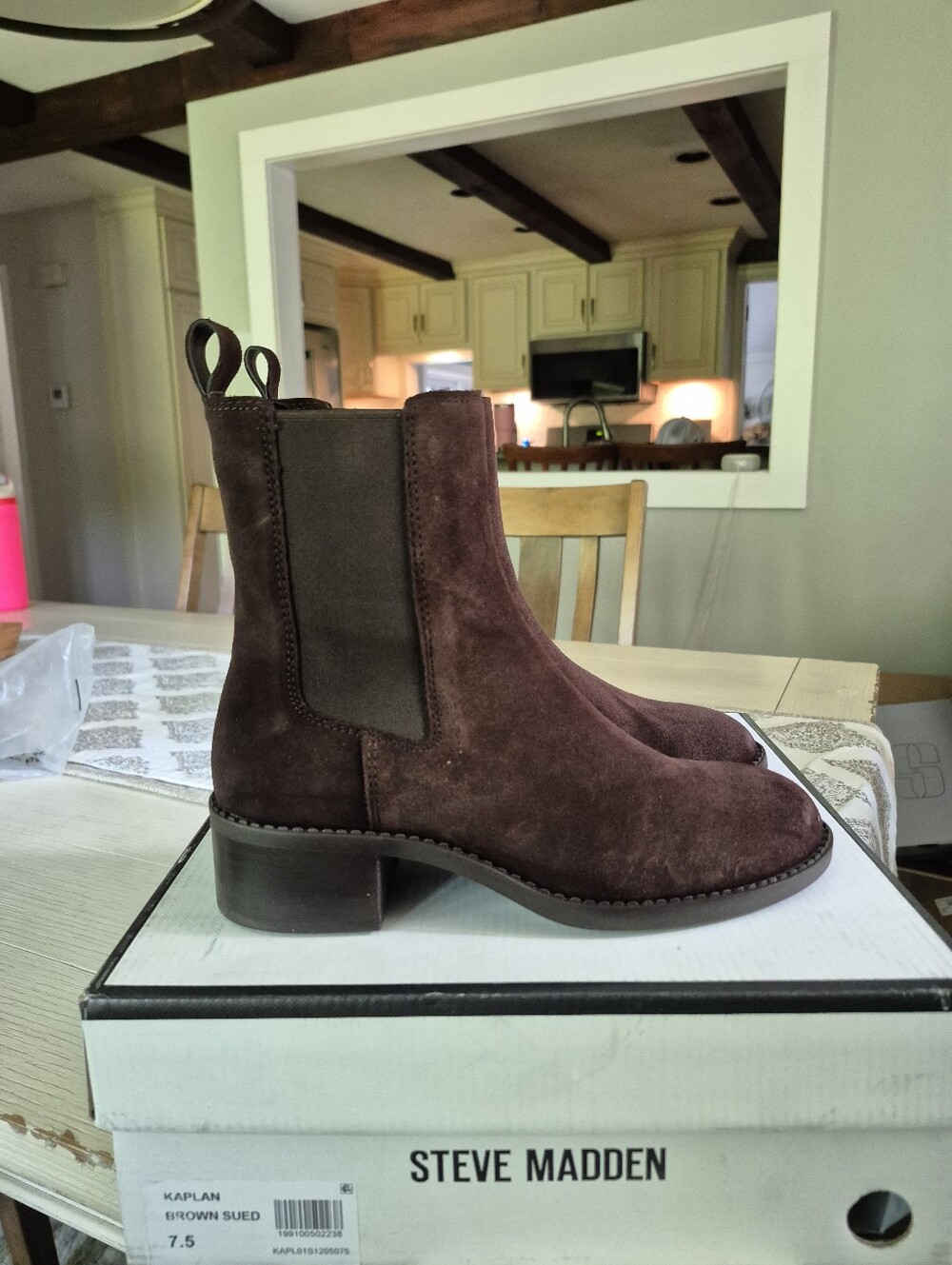 NWT Steve Madden Ankle Boot in Dark Brown Suede Sz 7.5 - Picture 5 of 6